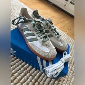 Adidas Samba sneaker brand new and never worn!